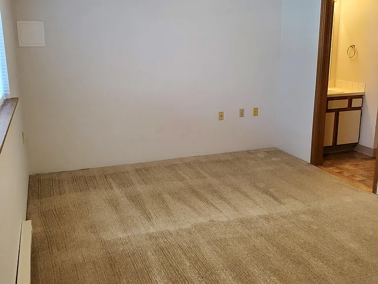 Indian Canyon Apartments — Photo 10