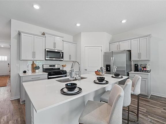 7th image of this home