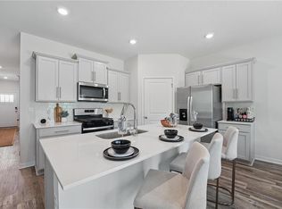 21533 Carrara Cir, Peculiar, MO 64078