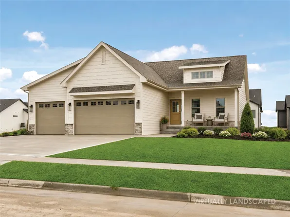 17324 Northview Dr, Urbandale, IA 50263