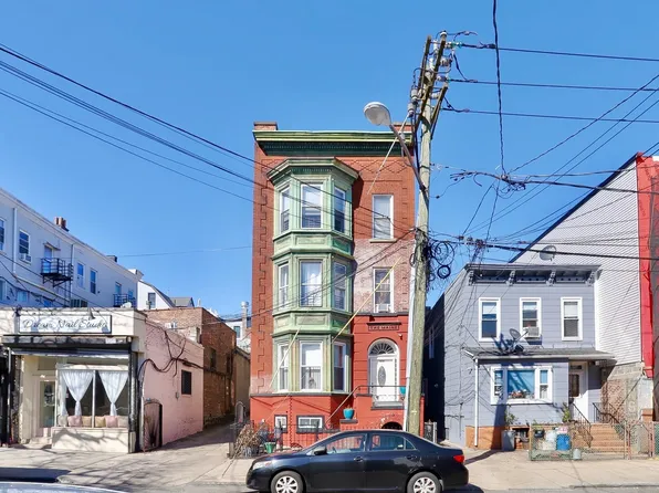 118 Bowers Street image 1 of 30