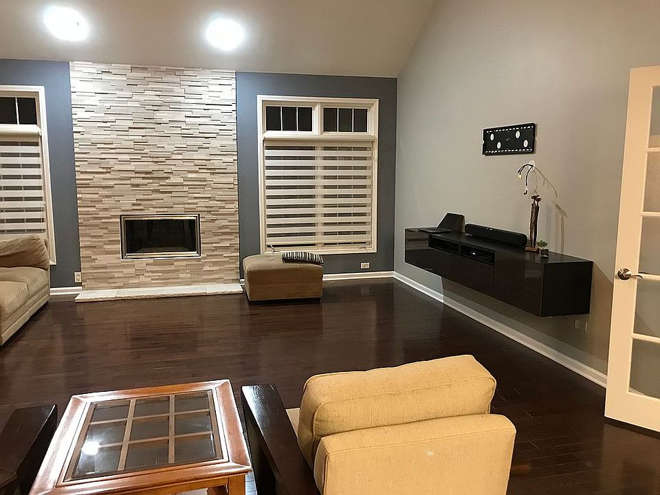 1st image of 8324 Forestview Ct