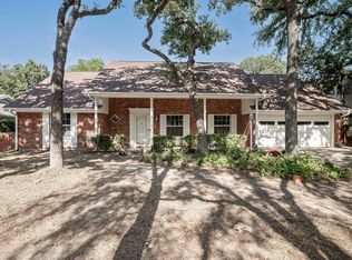 617 Kentwood Cir, Bedford, TX 76021