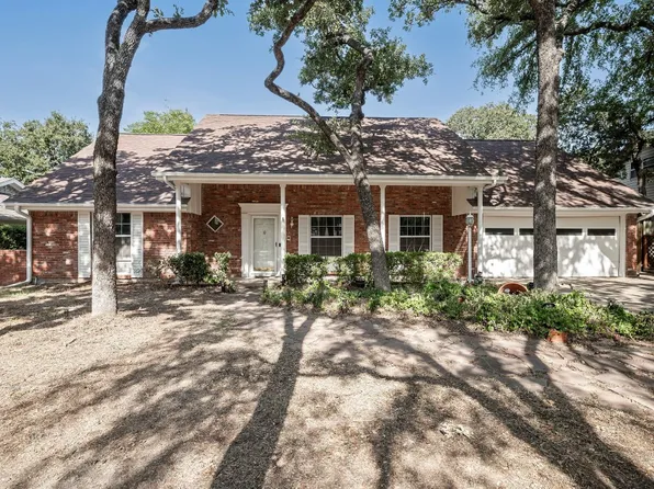 617 Kentwood Cir, Bedford, TX 76021