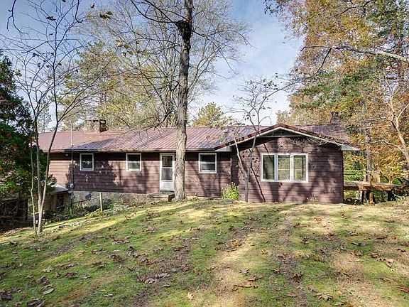 2nd image of 3674 Hickory Hill Dr