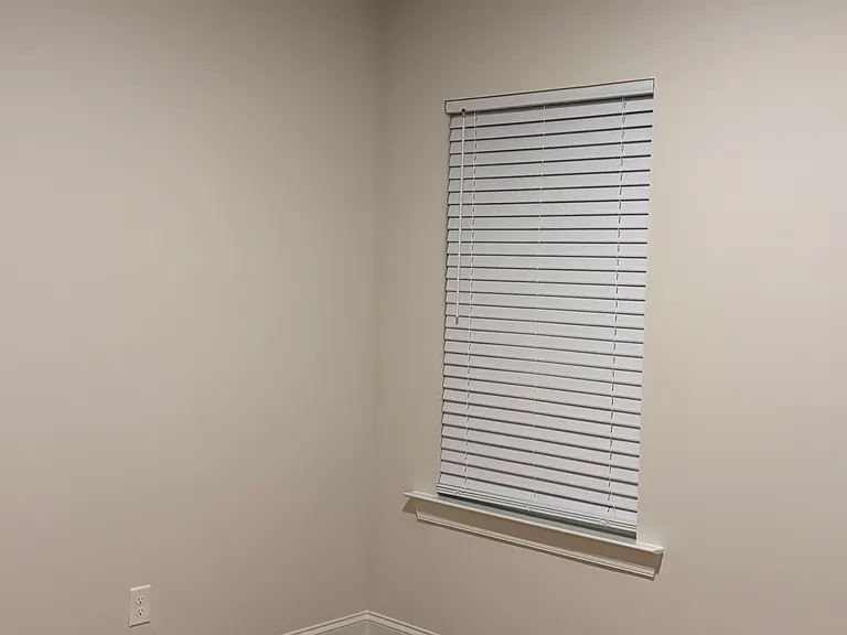 4817 Victoria Ave — Photo 17