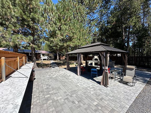 5th image of 15531 Federal Rd