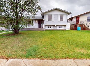 14252 83rd St NW, Edmonton, AB T5E 2X9