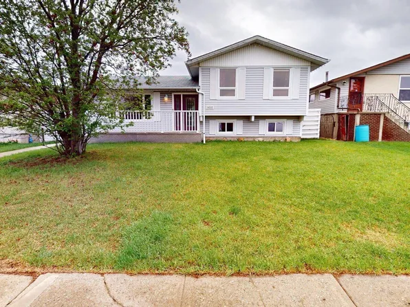 14252 83rd St NW, Edmonton, AB T5E 2X9