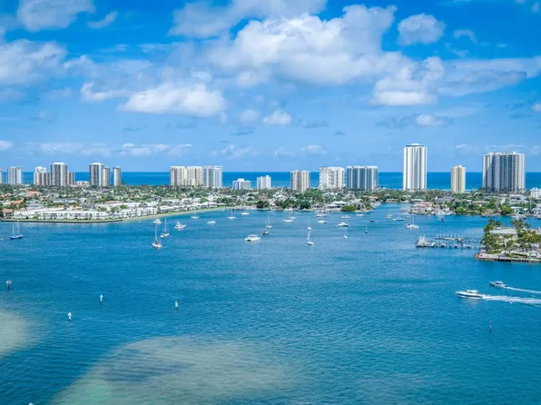 2640 Lake Shore Drive #2008, Riviera Beach, FL 33404