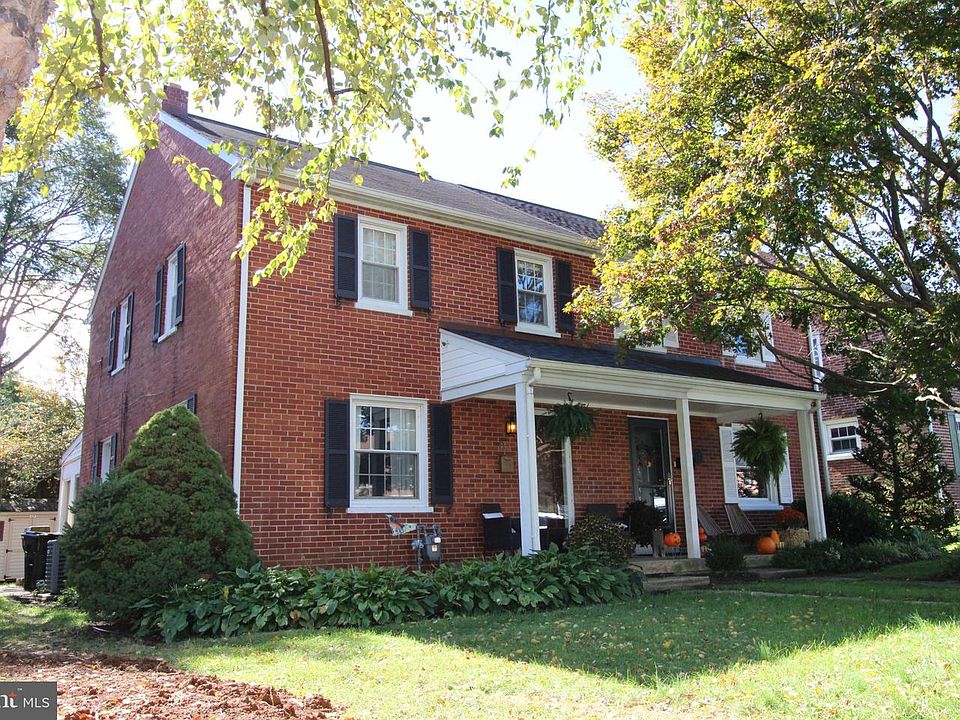 1st image of 932 Pleasure Rd