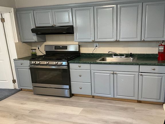 5th image of 4137 Boyd Ave Floor 1