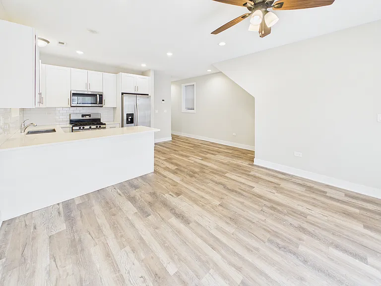6622 S University Ave #1 — Photo 4