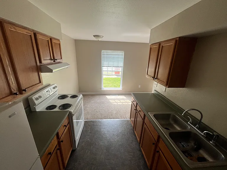 417 N Walnut St #2 — Photo 8