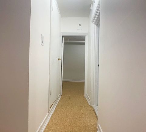 3rd image of 613 E 16th St