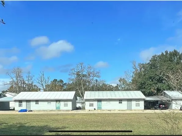 46344 Patti Rd, Hammond, LA 70401