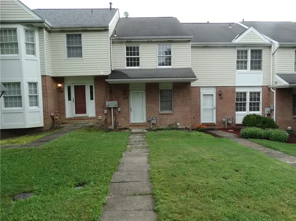 128 Meadowview Dr, Canonsburg, PA 15317