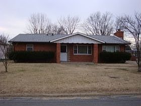 1st image of 128 Cynthia Ln