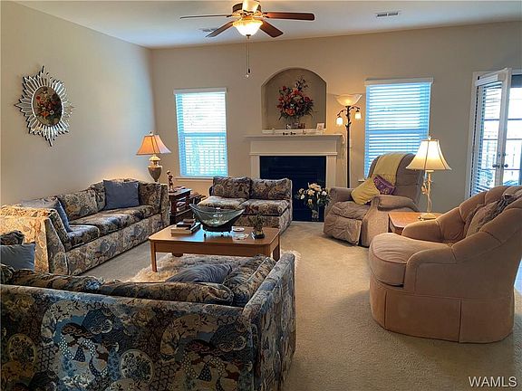 3rd image of 11579 Andrew Way
