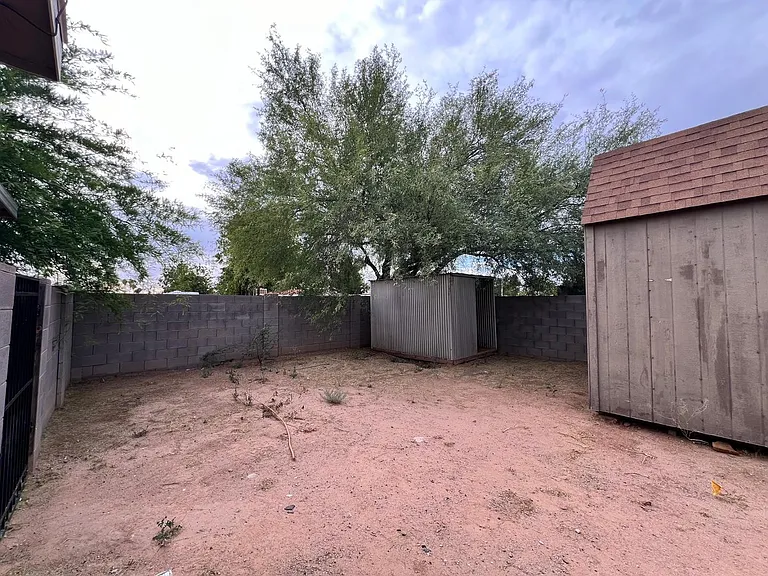 7826 E Juanita Ave — Photo 33