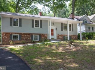 4718 Columbia Rd, Annandale, VA 22003