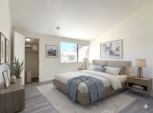 936 Fairway Dr APT 26, Colton, CA 92324
