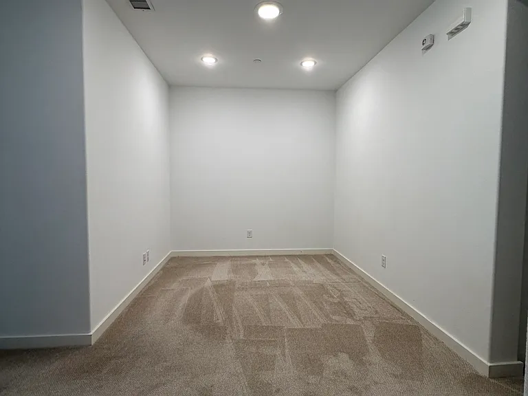 7305 Sprangletop St — Photo 14