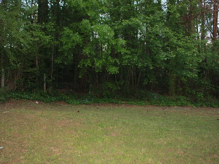 4237 Dejohns Way — Photo 23