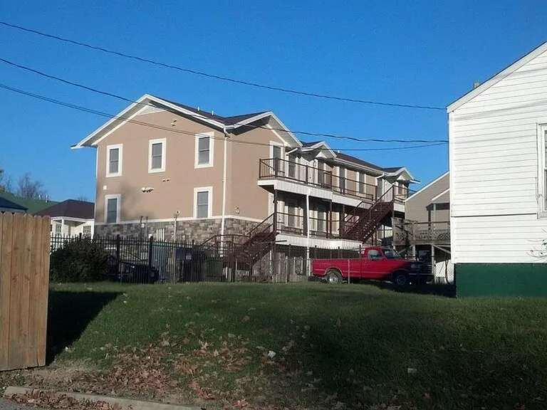 N Main St — Photo 2
