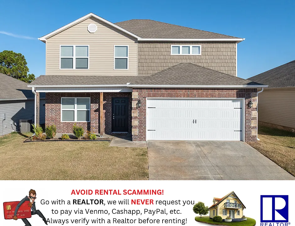 612 Woodcreek Loop