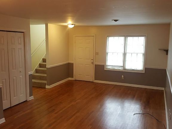 4th image of 469 Bramblewood Ln