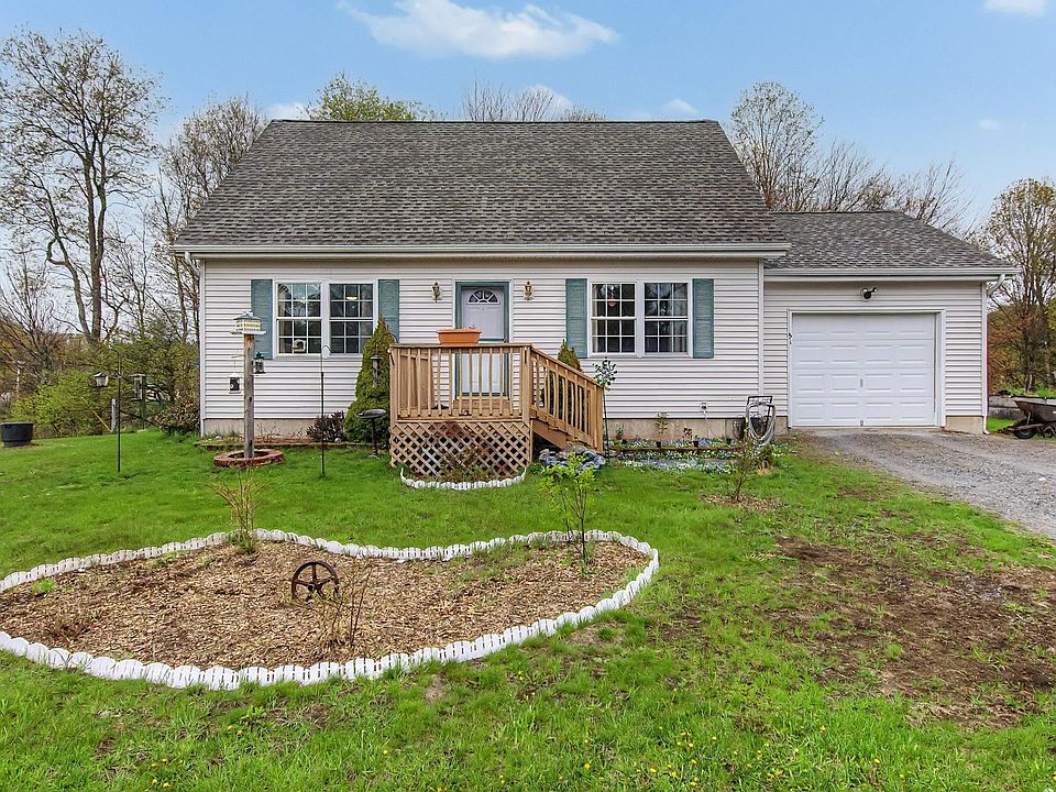 1st image of 51 Meadow Brook Lane