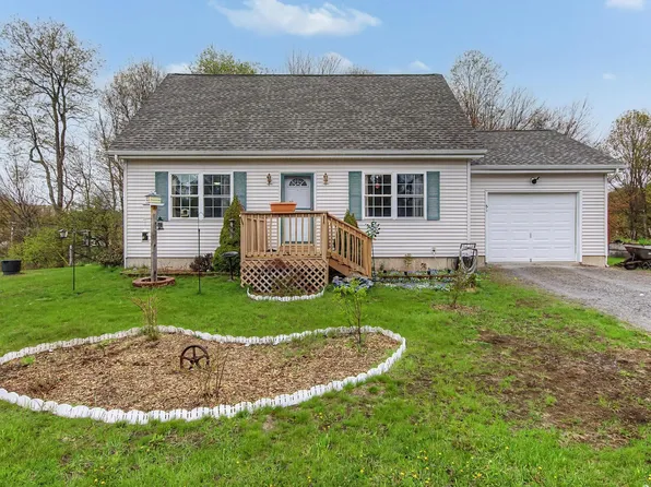 51 Meadow Brook Lane, Fletcher, VT 05444
