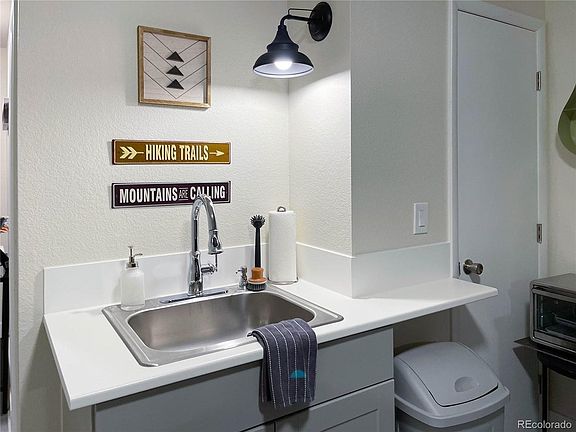 4th image of 7051 Ruth Way