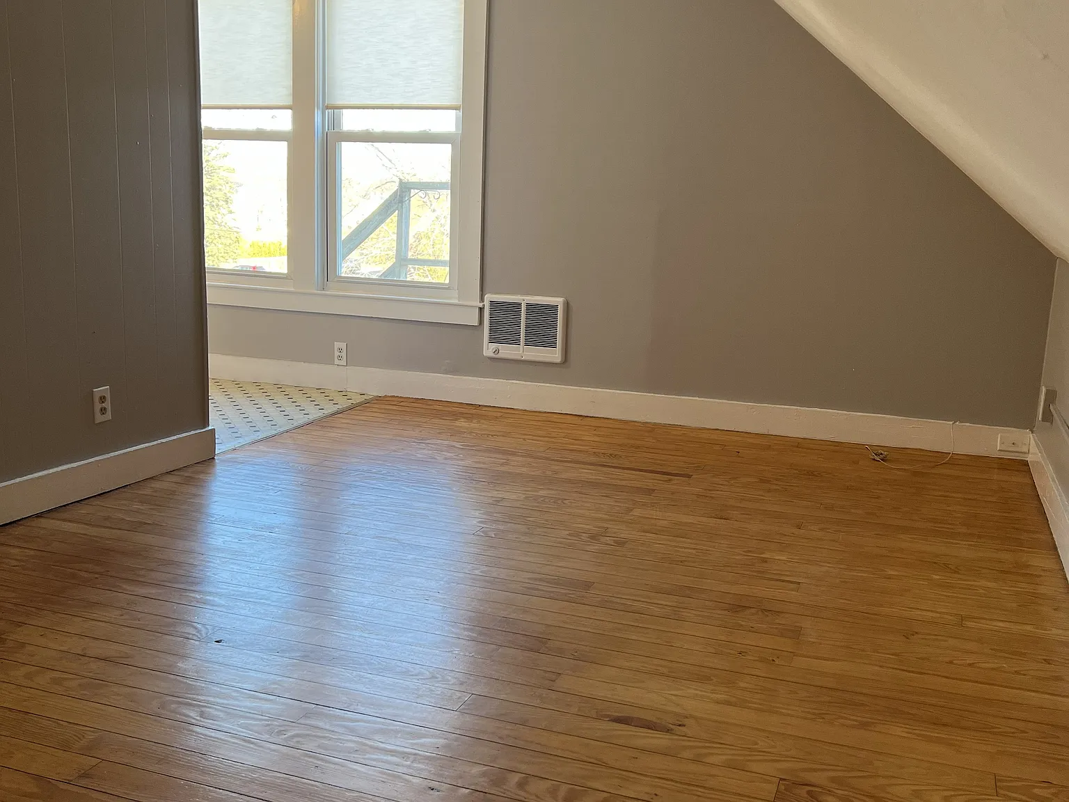 2 bed, 600 sqft, $1,500 — Photo 2