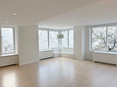 212 Warren St APT 2C, New York, NY, 10282