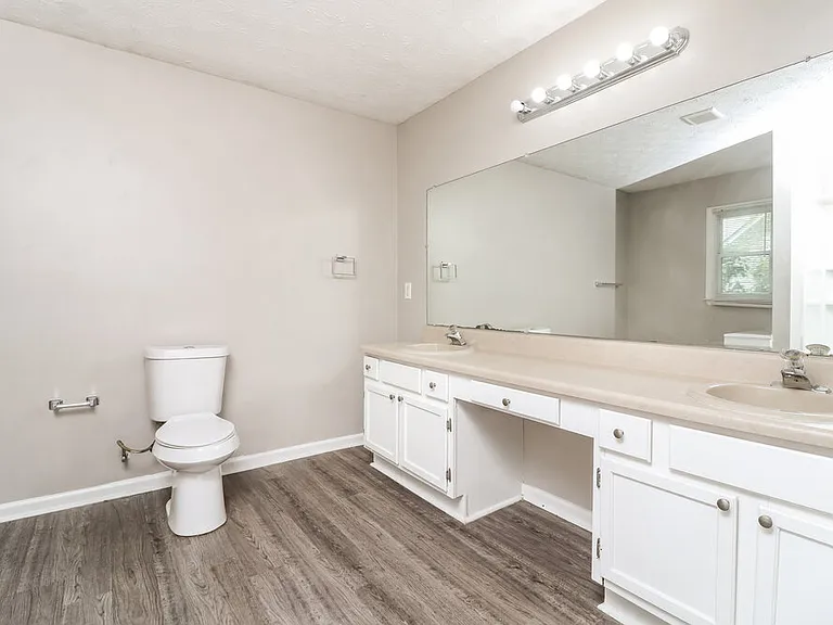3106 Calumet Cir NW — Photo 16