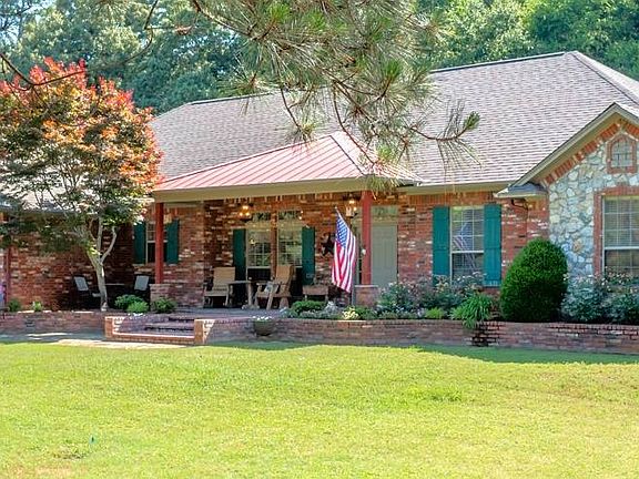 2nd image of 20945 Hickory Ln