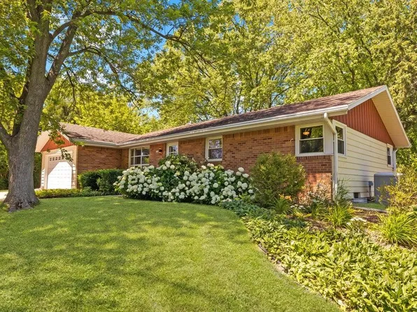 1414 West Homestead TRAIL, Mequon, WI 53092