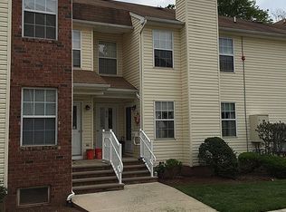 417 Ripley Ct, Piscataway, NJ 08854