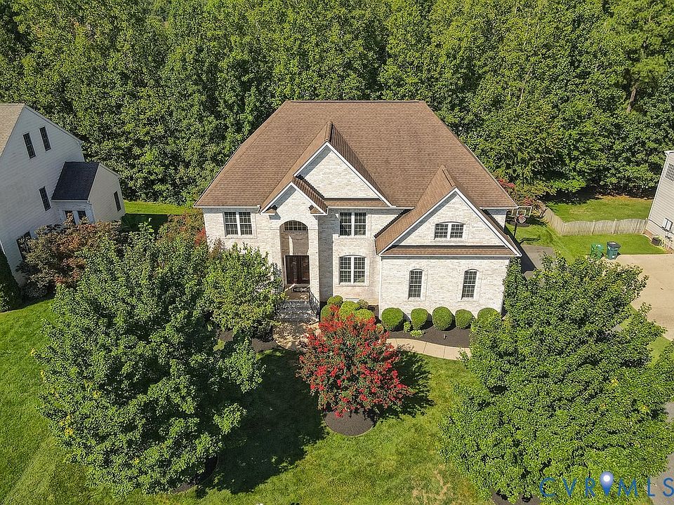 1st image of 1913 Grey Oaks Park Ln