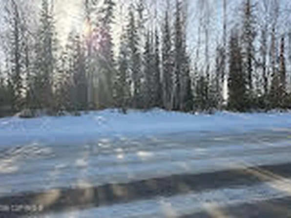 329 S Kobuk St, Soldotna, AK 99669