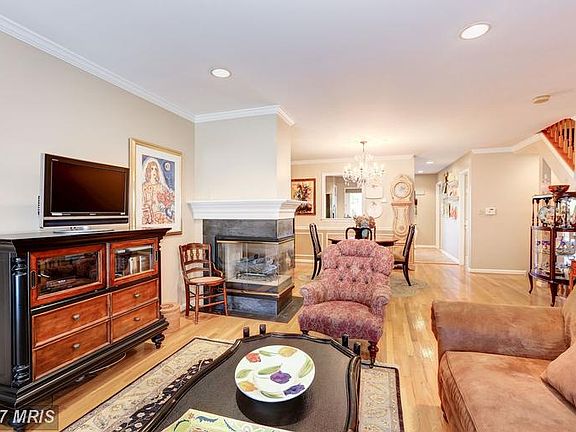 4th image of 134 Thurgood St
