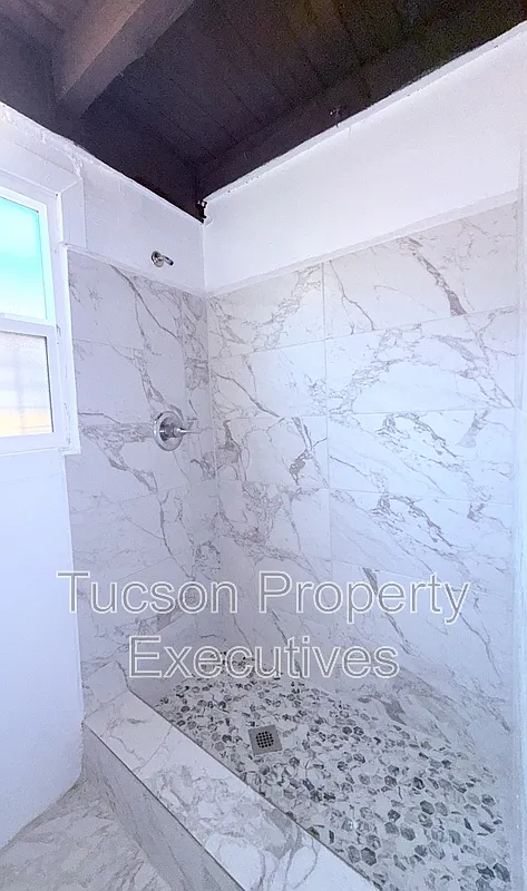 1 bed, 1.0 bath, 500 sqft, $850 — Photo 4
