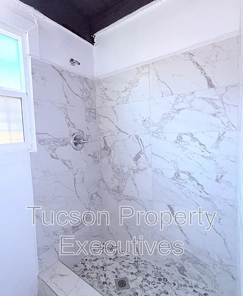 3218 E Benson Hwy #22 — Photo 4