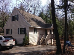 6334 N Iroquois Rd, Pentwater, MI 49449