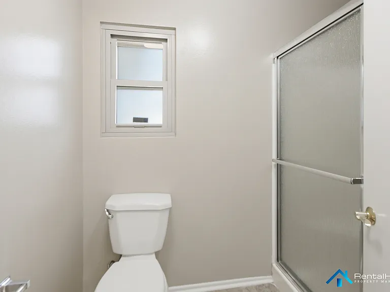 6716 Clybourn Ave #245 — Photo 20