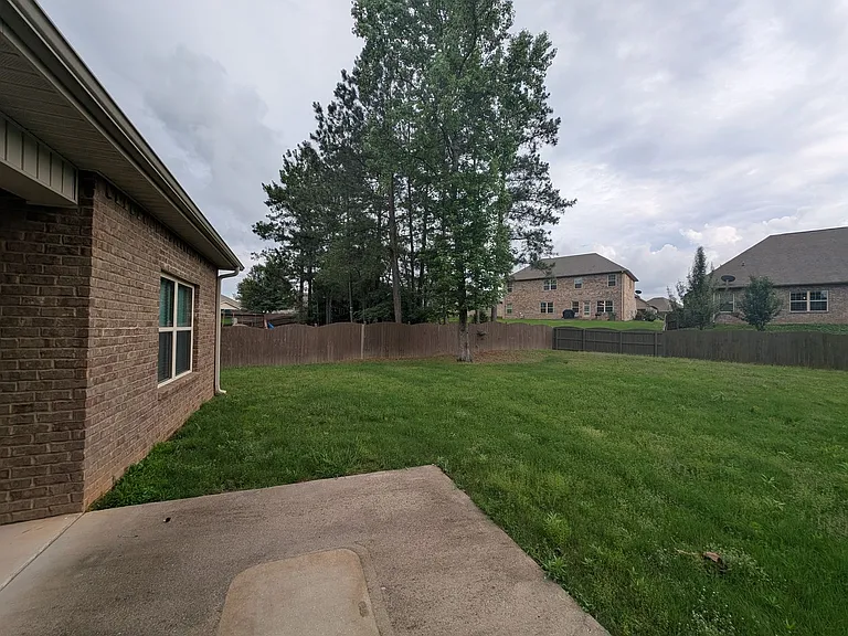 207 Blackwood Dr NW — Photo 46