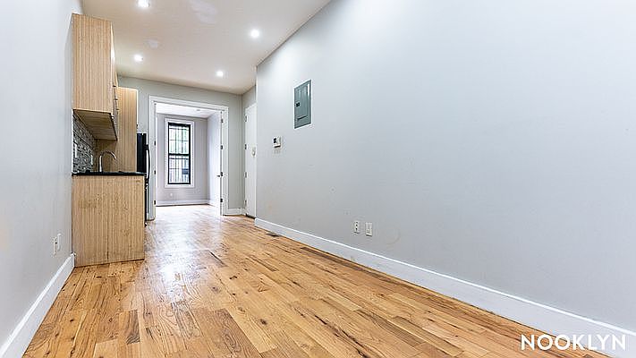 1st image of 77 Jefferson St #1A