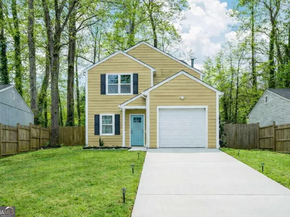 5059 Martins Crossing Rd, Stone Mountain, GA 30088